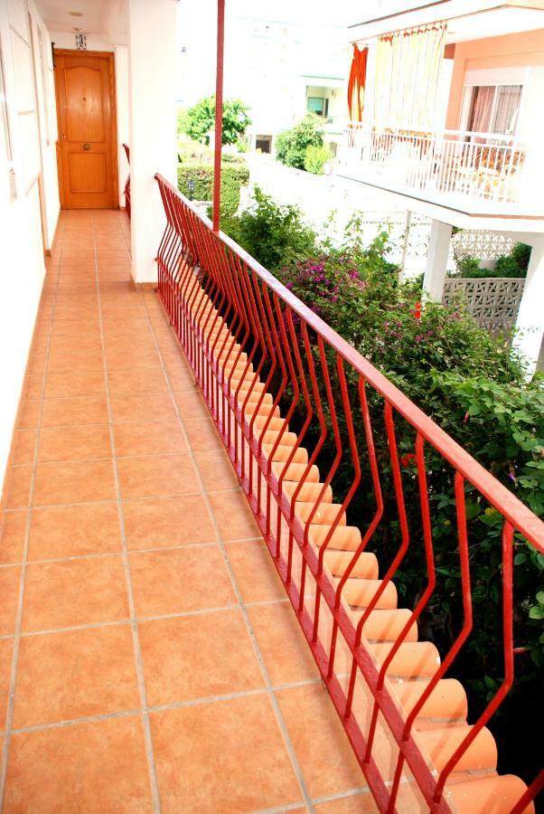 Apartamentos Inter Gandia Playa المظهر الخارجي الصورة
